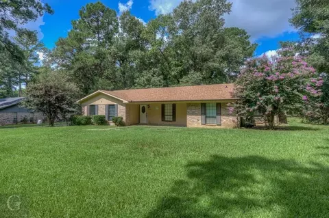 7410 Flatwood Dr, Greenwood, LA 71033