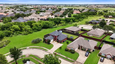 9980 Queens Quarter Dr, Frisco, TX 75033
