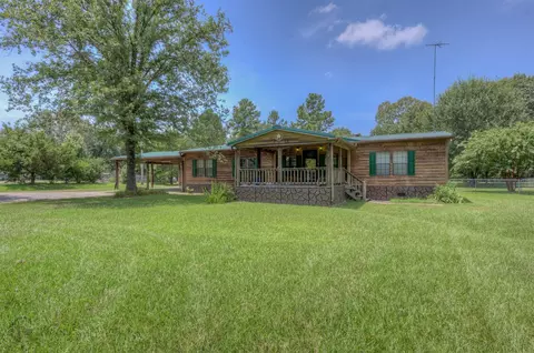 4896 Quiet Acres Rd, Shreveport, LA 71107