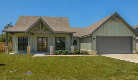 10316 Saddle Creek Rd, Waco, TX 76708