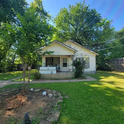614 Stafford Dr, Seagoville, TX 75159