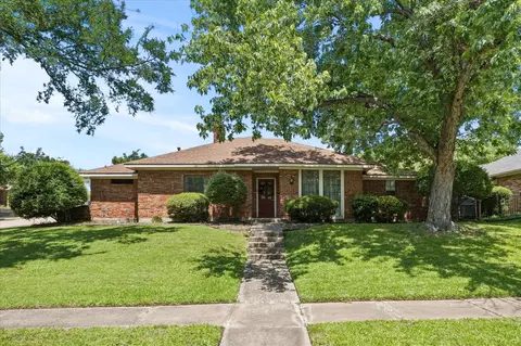 1601 Fairway Cir, Garland, TX 75043