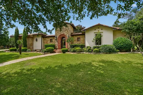 716 Flamingo Cir, Burleson, TX 76028