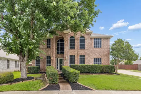 5625 Westwood Ln, The Colony, TX 75056