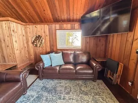 Living - 49 Doris Ln, Converse, LA 71419 photo 3 of 3