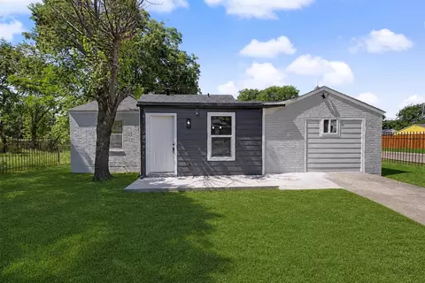 1000 Schieffer Ave, Fort Worth, TX 76110