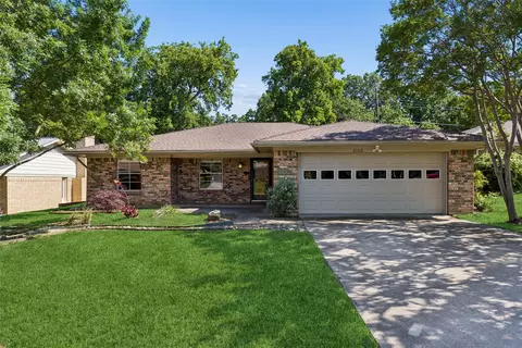 2100 Sandy Ln, Irving, TX 75060