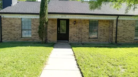 1213 Sicily Ct, Garland, TX 75040