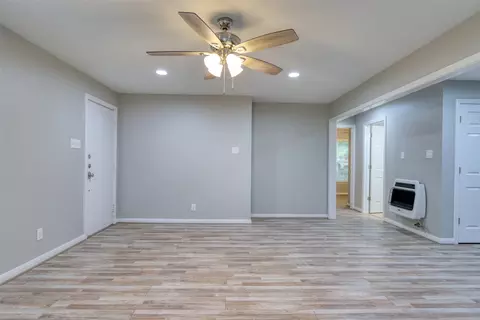 Living - 1545 Reuter Ave, Waco, TX 76708 photo 5 of 6