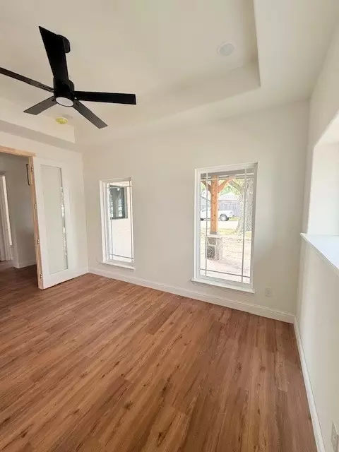 Other - 819 Beverly Dr, Grapevine, TX 76051 photo 2 of 11