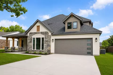819 Beverly Dr, Grapevine, TX 76051