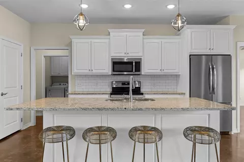 Kitchen - 3200 Leyland Dr, Ruston, LA 71270 photo 1 of 2