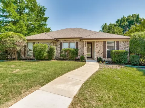 177 Simmons Dr, Coppell, TX 75019