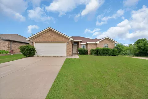 1631 Mt Zion Dr, Arlington, TX 76018