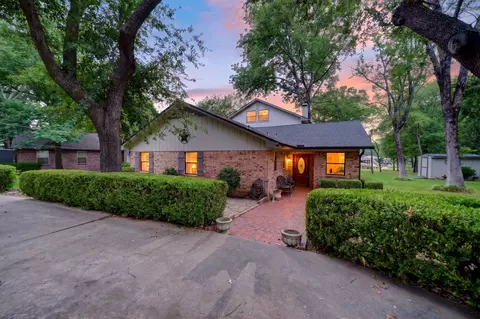 120 Turners Cir, Mabank, TX 75156