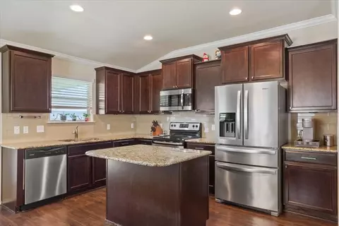 Kitchen - 5308 Tama Dr, Waco, TX 76708 photo 1 of 4
