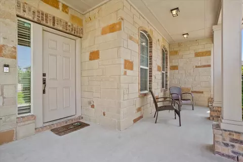 Exterior - 5308 Tama Dr, Waco, TX 76708 photo 4 of 6