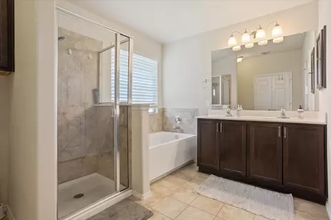 Bath - 5308 Tama Dr, Waco, TX 76708 photo 1 of 3