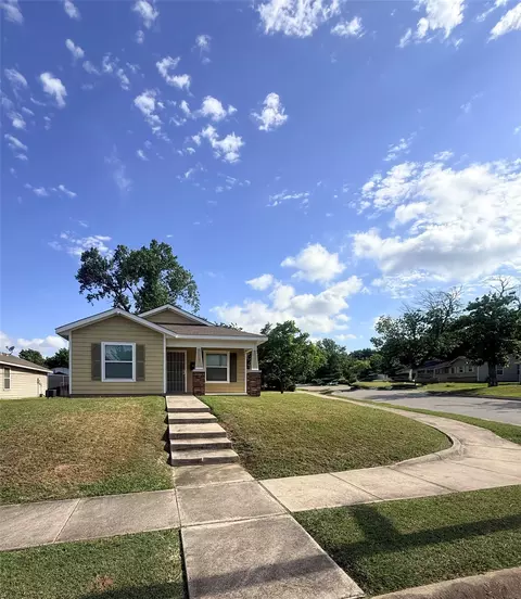 4421 E Kellis St, Fort Worth, TX 76119