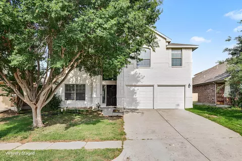 1816 Marlin Dr, Aubrey, TX 76227