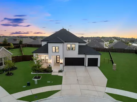 2711 Woodside Rd, Celina, TX 75009