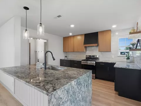 289 County Road 4655, Rhome, TX 76078