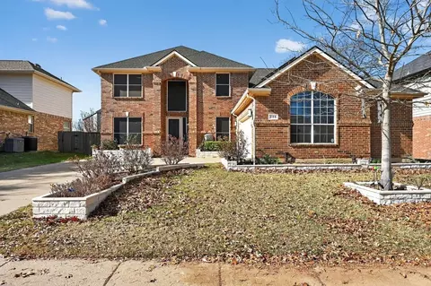 205 Lake Village Dr, Mckinney, TX 75071