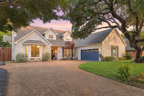 8814 Sanshire Ave, Dallas, TX 75231