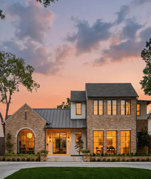 6730 Park Ln, Dallas, TX 75225