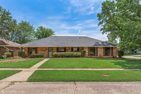 8669 Chalmette Dr, Shreveport, LA 71115