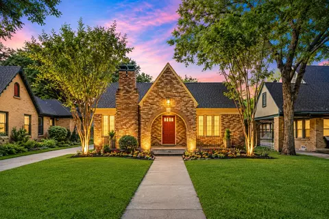 431 Monte Vista Dr, Dallas, TX 75223