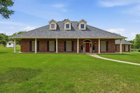 6955 Hawk Rd, Flower Mound, TX 75022