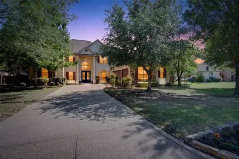 128 Links Ln, Aledo, TX 76008