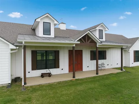 1250 Quail Haven Rd, China Spring, TX 76633
