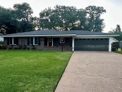 5706 River Rd, Shreveport, LA 71105