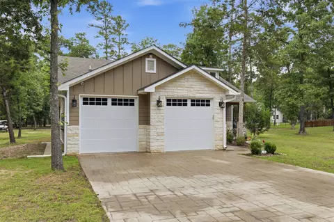 733 King Arthur Ct, Scroggins, TX 75480