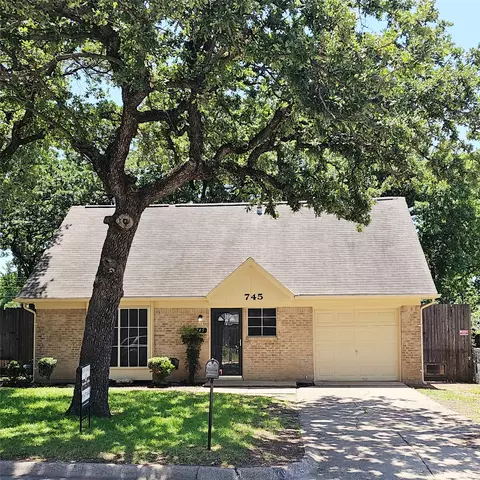 745 W Cedar St, Hurst, TX 76053