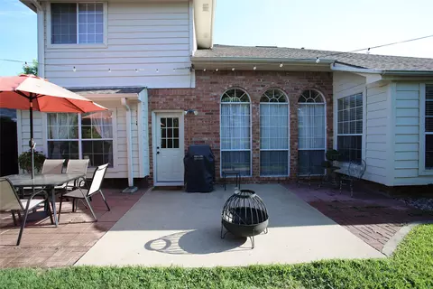 Exterior - 3220 Peppertree Pl, Plano, TX 75074 photo 2 of 5