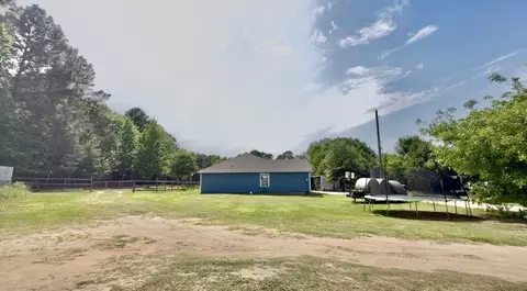 Exterior - 8261 County Road 381, Tyler, TX 75708 photo 5 of 18