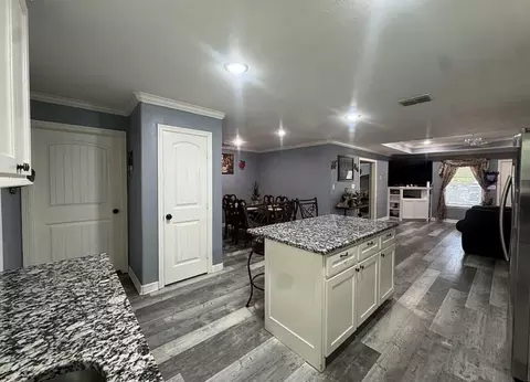 Kitchen - 8261 County Road 381, Tyler, TX 75708 photo 1 of 2