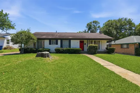 3630 Townsend Dr, Dallas, TX 75229