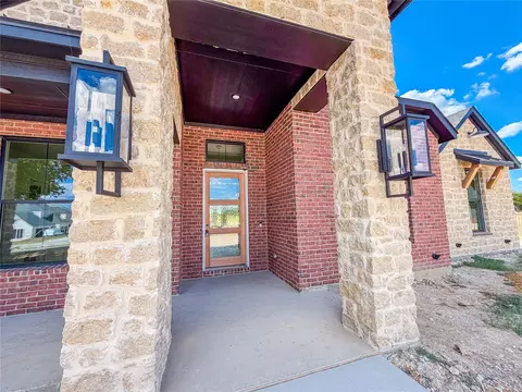 Exterior - 3860 Jacks Loop, Midlothian, TX 76065 photo 1 of 2