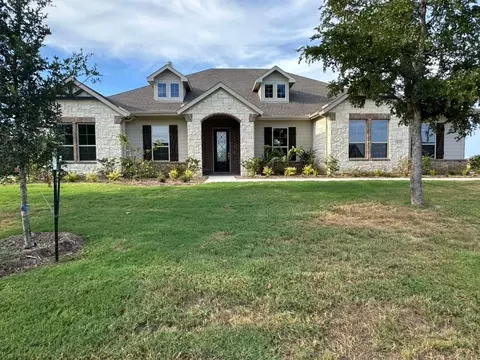 410 Cobb Rd, Leonard, TX 75452