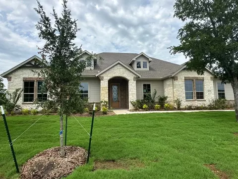 410 Cobb Rd, Leonard, TX 75452