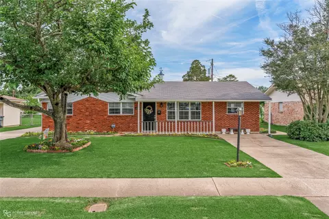 3002 June Ln, Bossier City, LA 71112