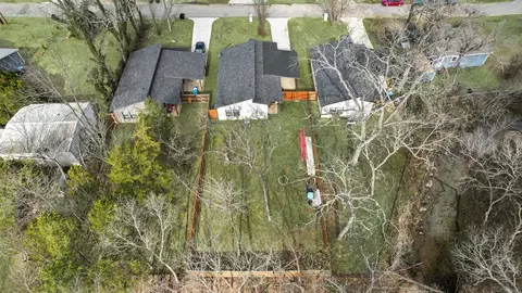 View/Area - 718 E Crawford St, Denison, TX 75021 photo 4 of 4