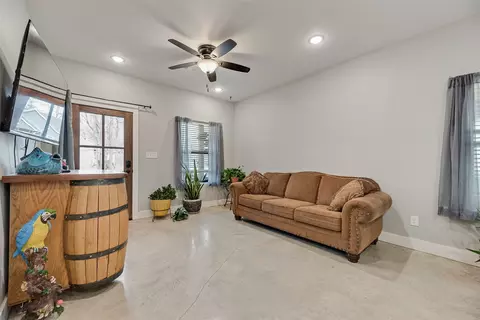 Other - 718 E Crawford St, Denison, TX 75021 photo 7 of 9