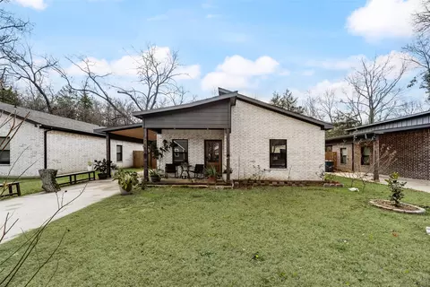 Exterior - 718 E Crawford St, Denison, TX 75021 photo 5 of 8