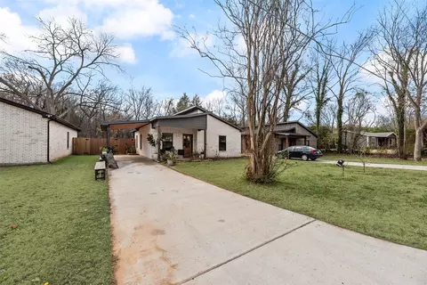 Other - 718 E Crawford St, Denison, TX 75021 photo 2 of 9
