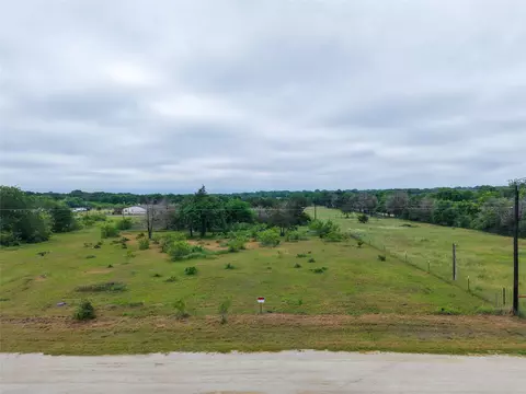2014 Skyfall Way, Wortham, TX 76693